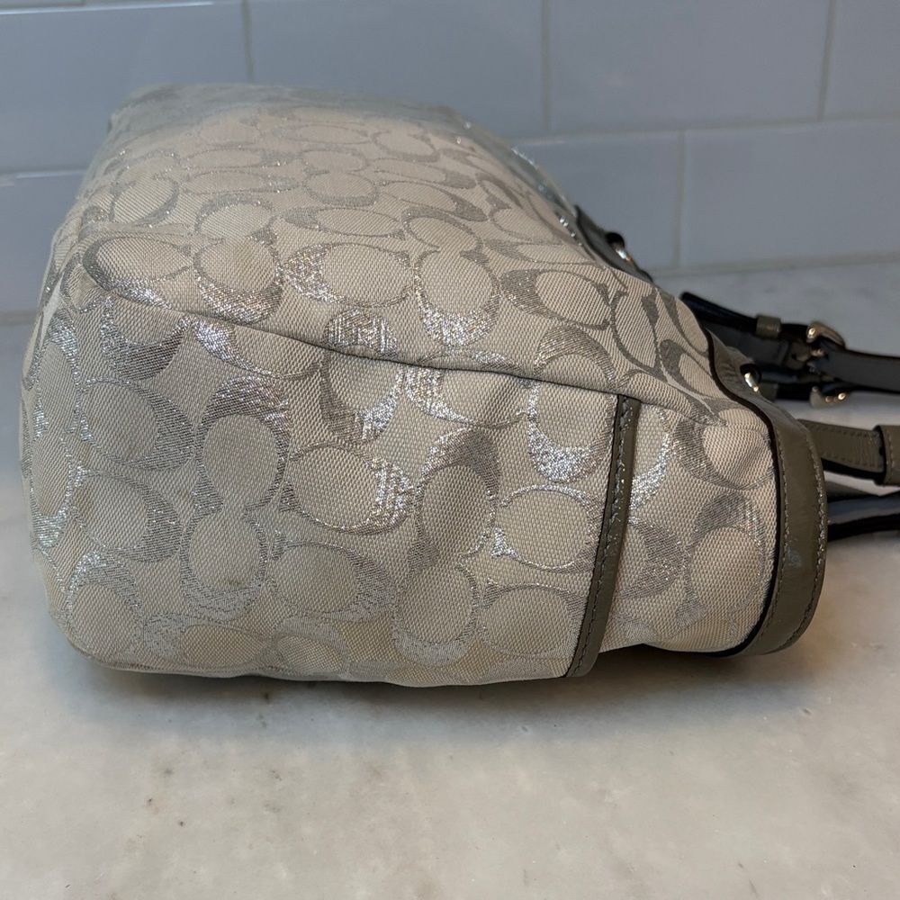 Coach Bag Purse Handbag F17724 Gallery Lurex Metallic Silver EW Tote Shoulder - Picture 7 of 16
